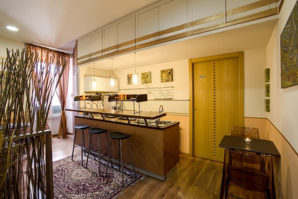 Bed and Breakfast Papavistarelais à Rome Extérieur photo